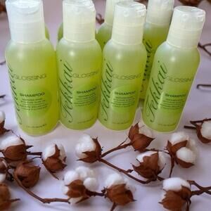 4 pack of Fekkai Glossing Shampoo 2 oz each